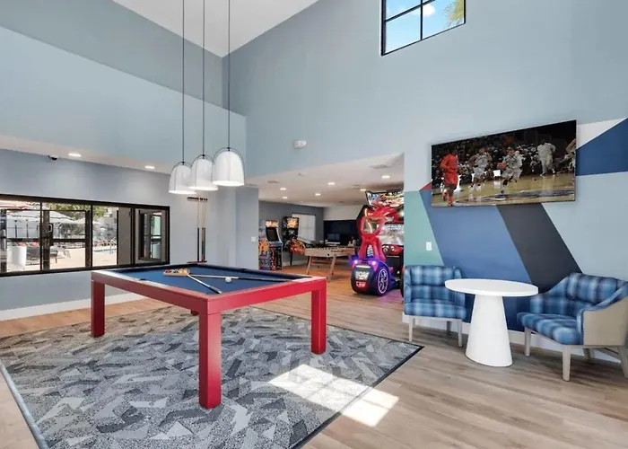 Ultimate Getaway 2br, Arcade, Free Parking And Pool