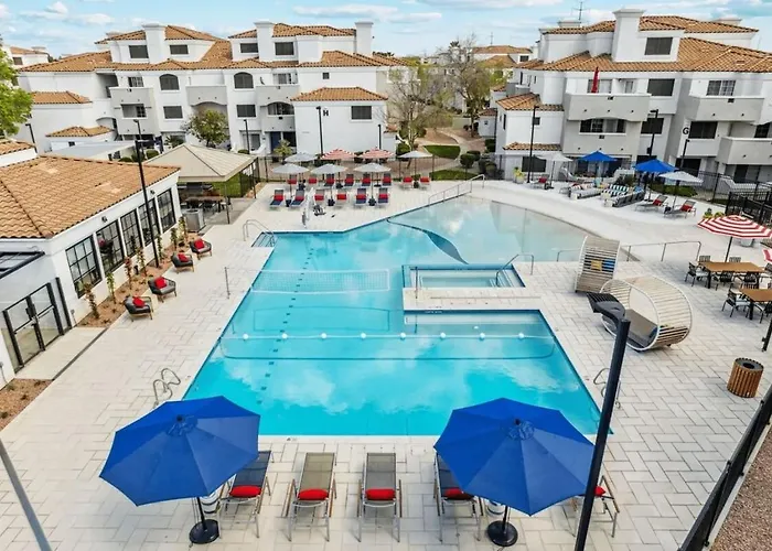 Apartamento Ultimate Getaway 2br, Arcade, Free Parking And Pool *