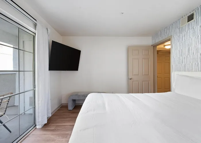 Ultimate Getaway 2br, Arcade, Free Parking And Pool Tempe